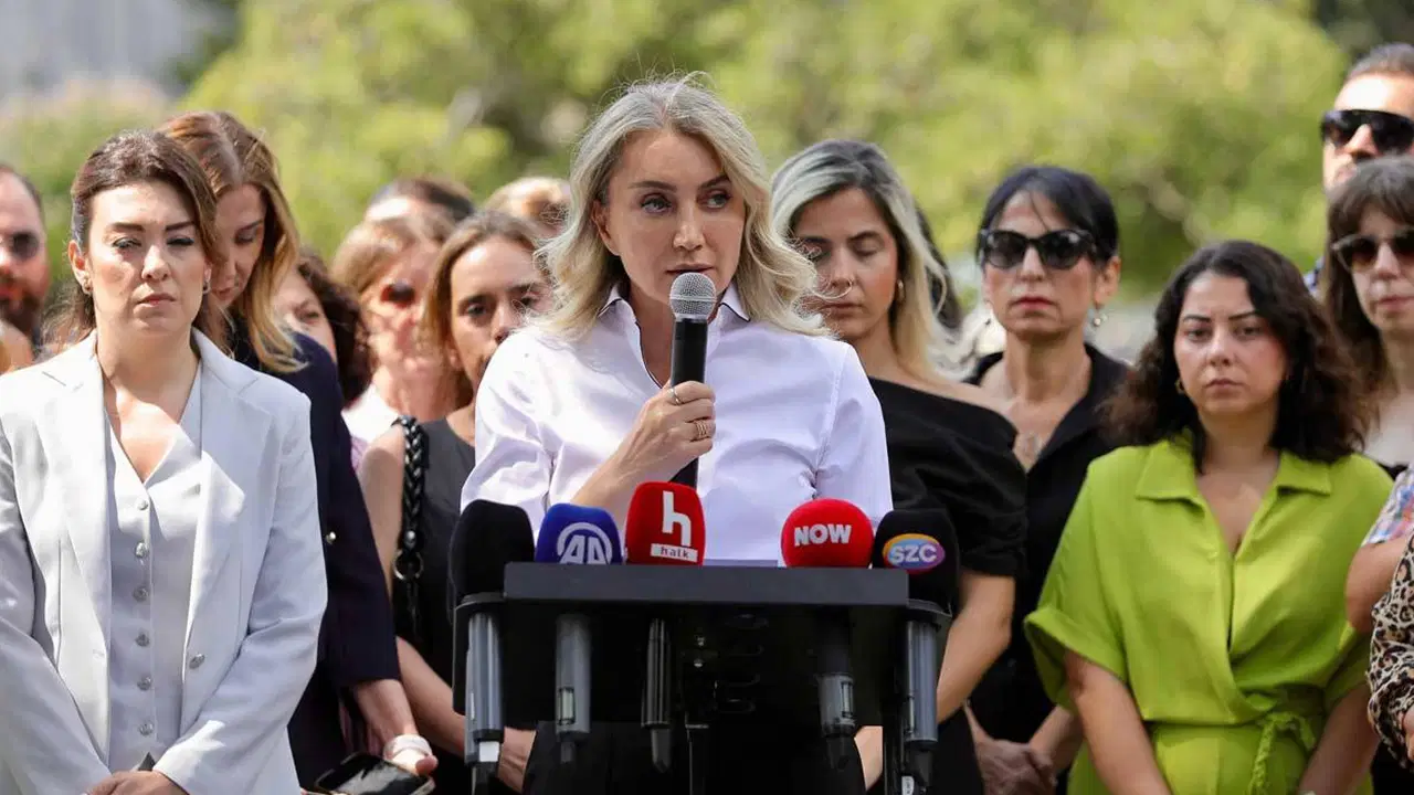 Aile Dayanışma Ağı'nın X hesabına Türkiye'den erişim engeli getirildi