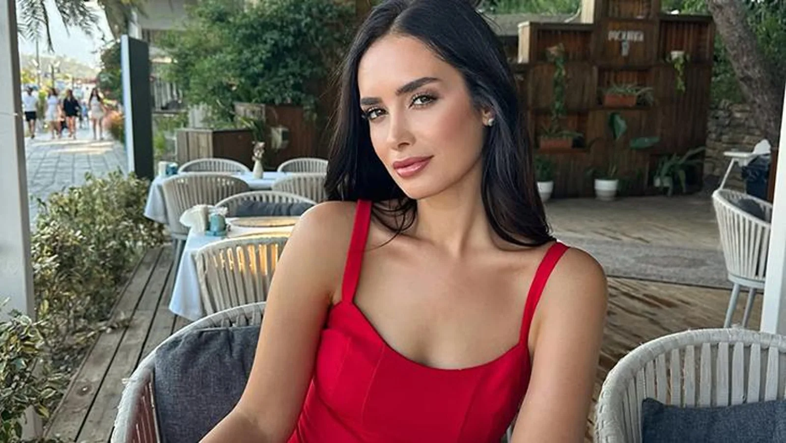 Antalya'da fuhuş ve uyuşturucu operasyonunda 7 kişi gözaltında