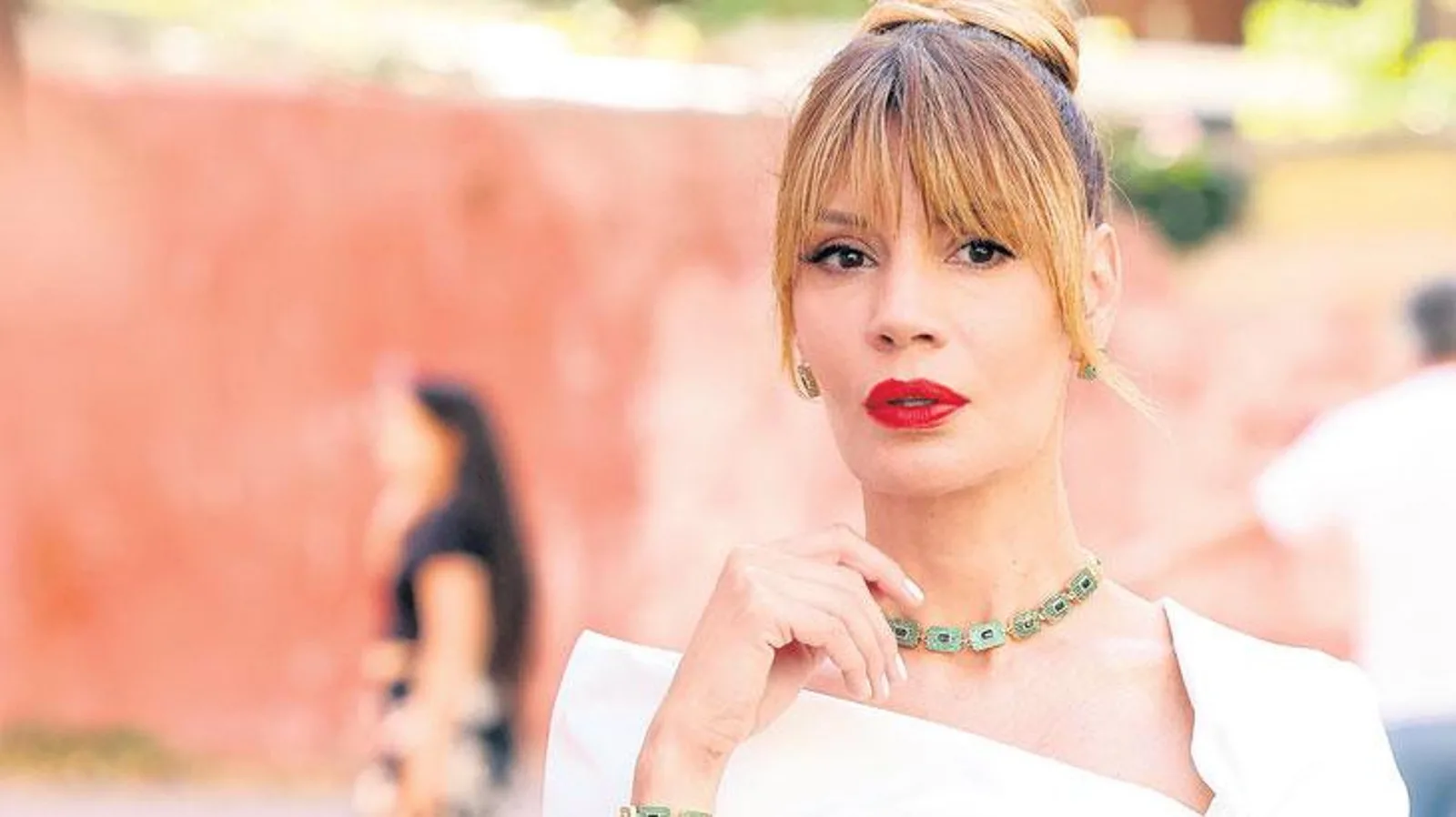 Ayça Varlıer, Haysiyet dizisindeki Şehnaz karakterini anlattı