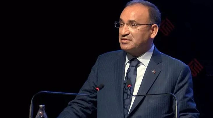 Bakan Bozdağ, başörtüsü ve anayasa değişikliği teklifini açıkladı
