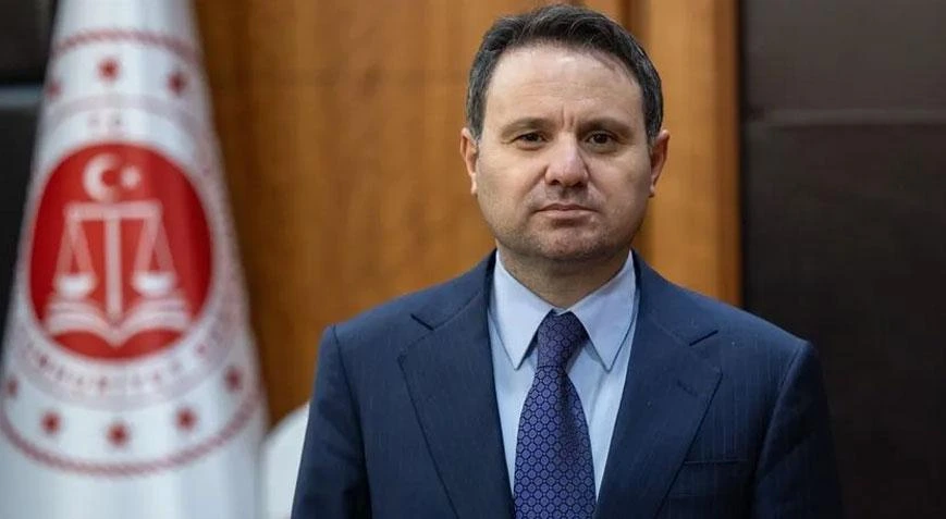 Bakan Gürlek: 25 ildeki 73 orman yangınına ilişkin soruşturma sürüyor