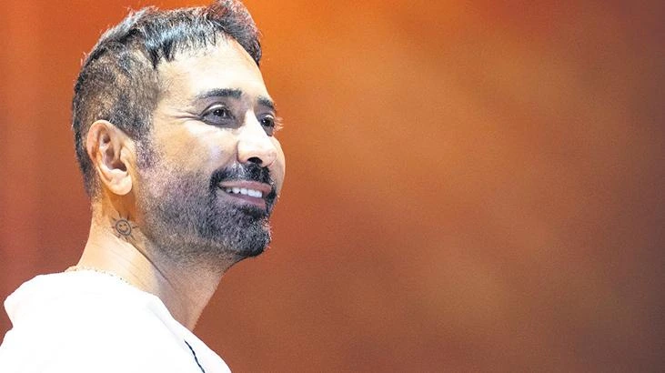 Bayhan Müzik Konserinde Selami Şahin Sahneye Çıktı