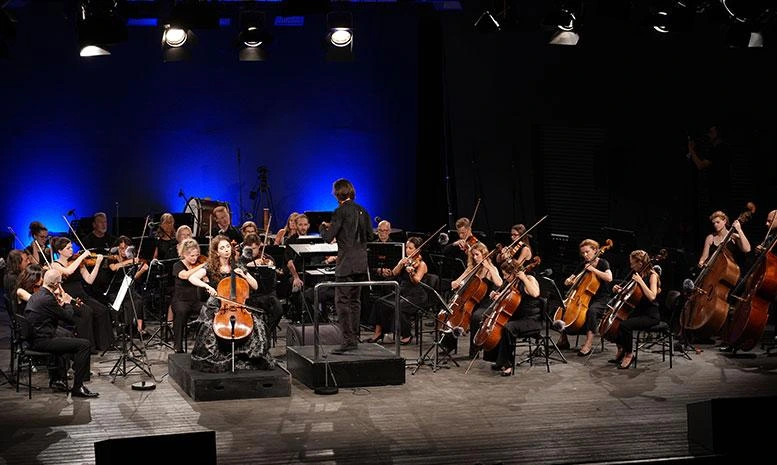 Covent Garden Sinfonietta Bodrum Kalesi'nde iki gece sahne aldı