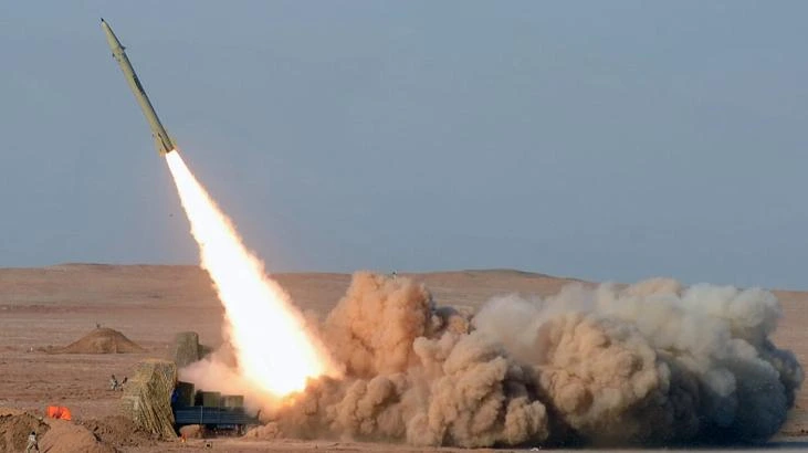 İran, BAE'deki ABD üssüne patlayıcı dronlarla saldırı düzenledi