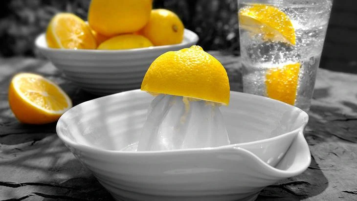 Izgarada karamelize limonata ile farklı bir aroma deneyimi