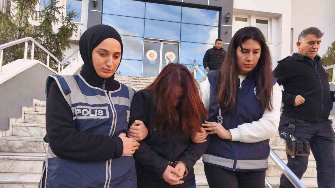 Kahramanmaraş'ta bebeğe şiddet iddiası ile yargılanan hemşirenin tutukluluğu sürüyor