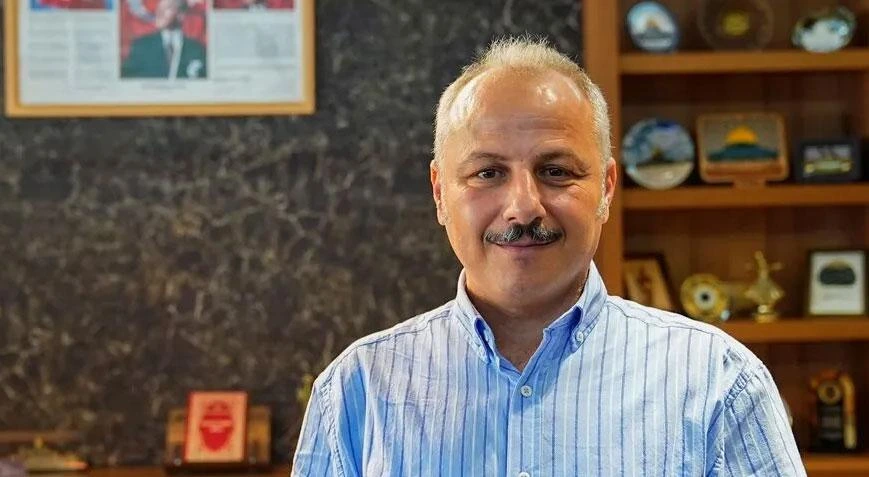 Kartal Anadolu İmam Hatip Lisesi YKS'de 78 öğrencisiyle ilk 1000'de yer aldı