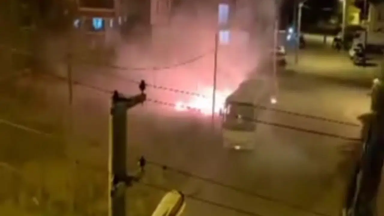 Kırşehir'de yangın çıkaran kişi taksiyle kaçtı