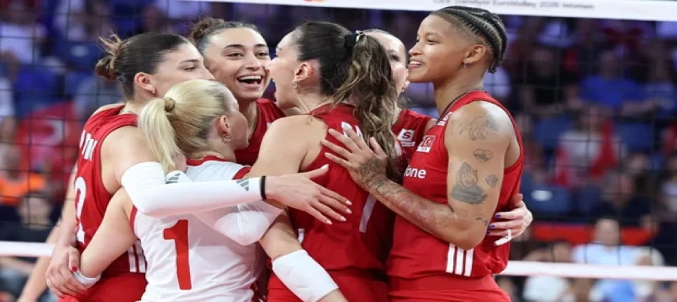 Filenin Sultanları, Avrupa Şampiyonası'nda Yarı Finalde