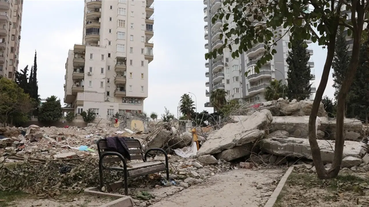 Sami Bey Apartmanı davasında tutuklu müteahhitin ifadesi alındı