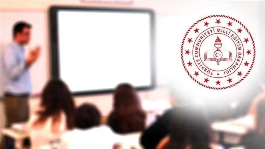 Sözleşmeli öğretmenlerin yer değiştirme başvuruları 12 Ağustos'ta başlayacak