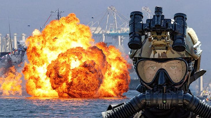 TEKNOFEST Mavi Vatan'da SAT ve SAS komandoları gösteri yaptı