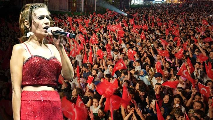 Yıldız Tilbe Gaziosmanpaşa'da 30 Ağustos Zafer Bayramı konseri verdi