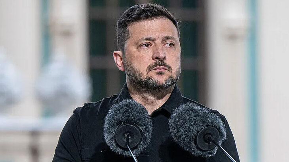 Zelenskiy: Rusya hava sahası fiilen kapanacak